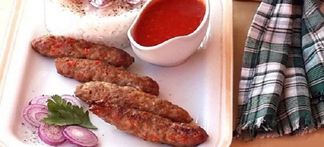 Чевапчичи — рецепты вкусных колбасок и несколько способов их приготовления