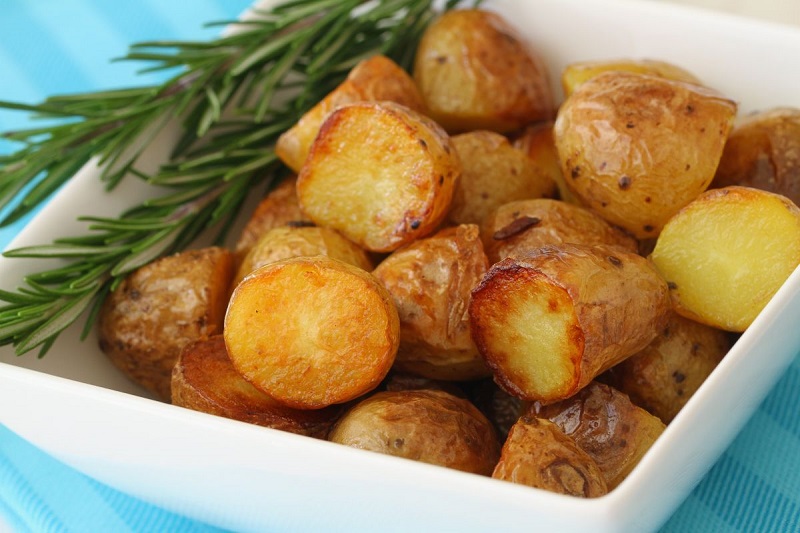 Что приготовить из молодого картофеля: 5 обалденных блюд для настоящих ценителей