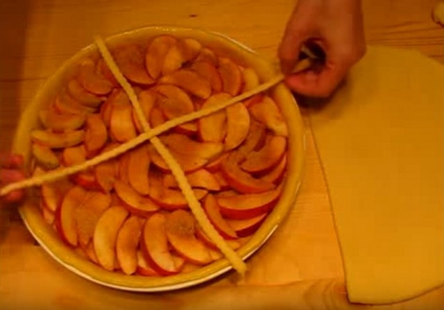Пирог яблочный ― подробный рецепт приготовления пирога с яблоками