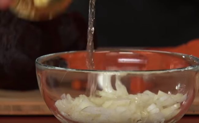 Селедка под шубой — классический рецепт. 5 салатов на праздничный стол