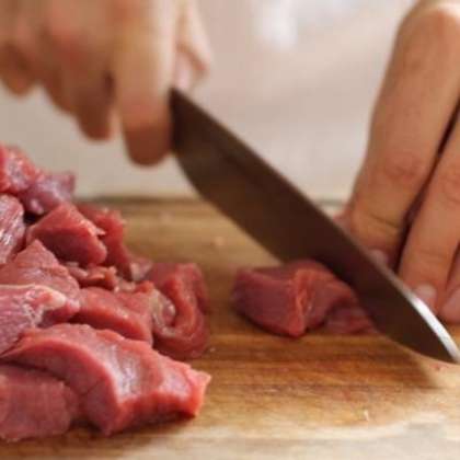 Шашлык из свинины: самый вкусный маринад, чтобы мясо было мягким и сочным