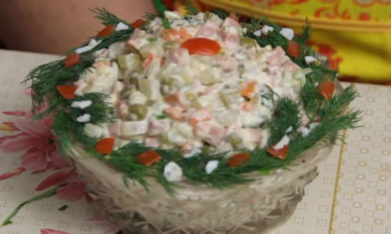 Традиционный салат оливье. Классические рецепты вкусного салата с колбасой и солеными огурцами