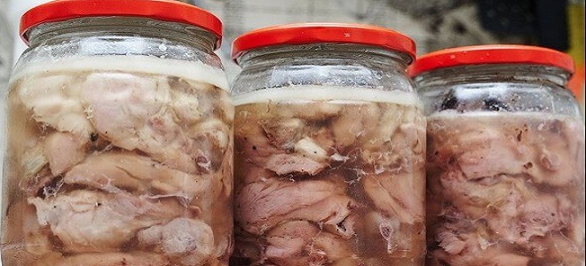 Тушенка из свинины в домашних условиях — рецепты в кастрюле, мультиварке, автоклаве и скороварке